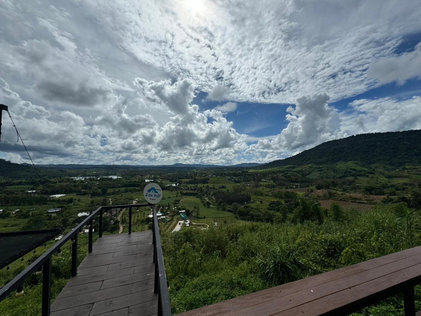 Zion Hill Resort Khao Kho Buitenkant foto